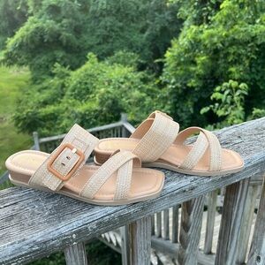 Size 8.  Rattan style sandals.  Wide foot!